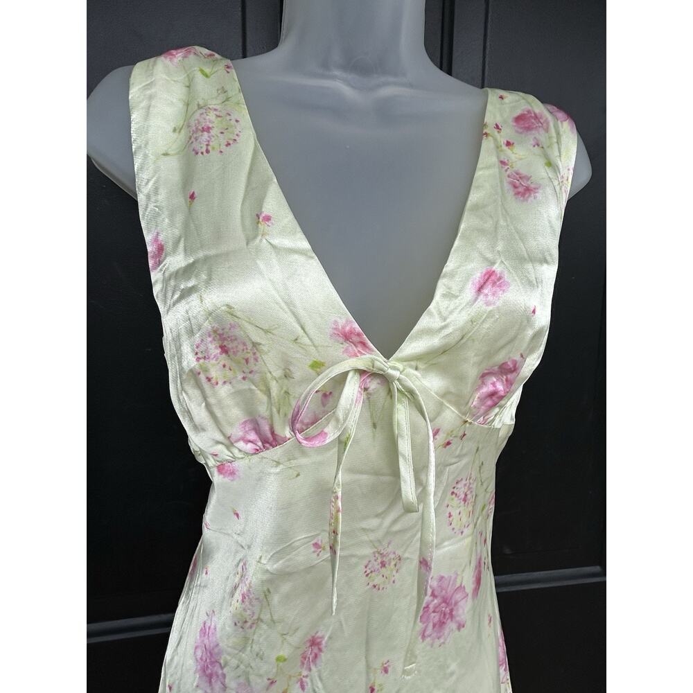 ASOS Satin Mini Slip Dress Sz 8-10 V-Neck Lemon & Pink Floral Romantic Coquette - Picture 4 of 9